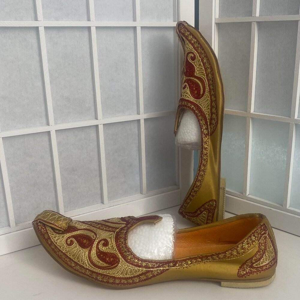 Red and Gold Beaded Indian Flats for Belly Dance and Casual. Sz. 9 - Picture 2 of 5